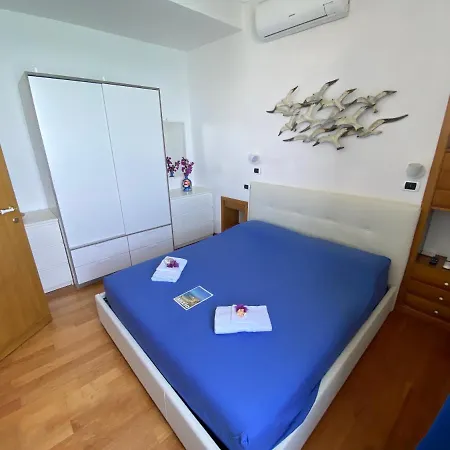 Attico Il Gabbiano Apartment